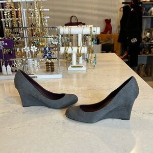 Loft gray faux suede wedges size 7